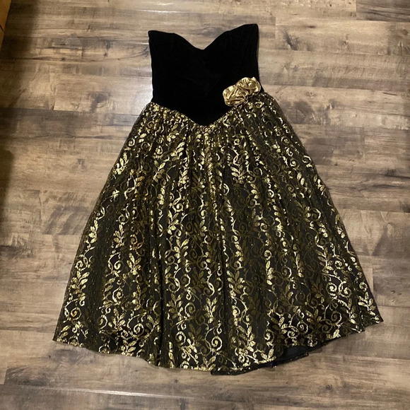 Gunne Sax by Jessica McClintock Vintage Black and Gold Strapless Gown Size 11 - Picture 1 of 11